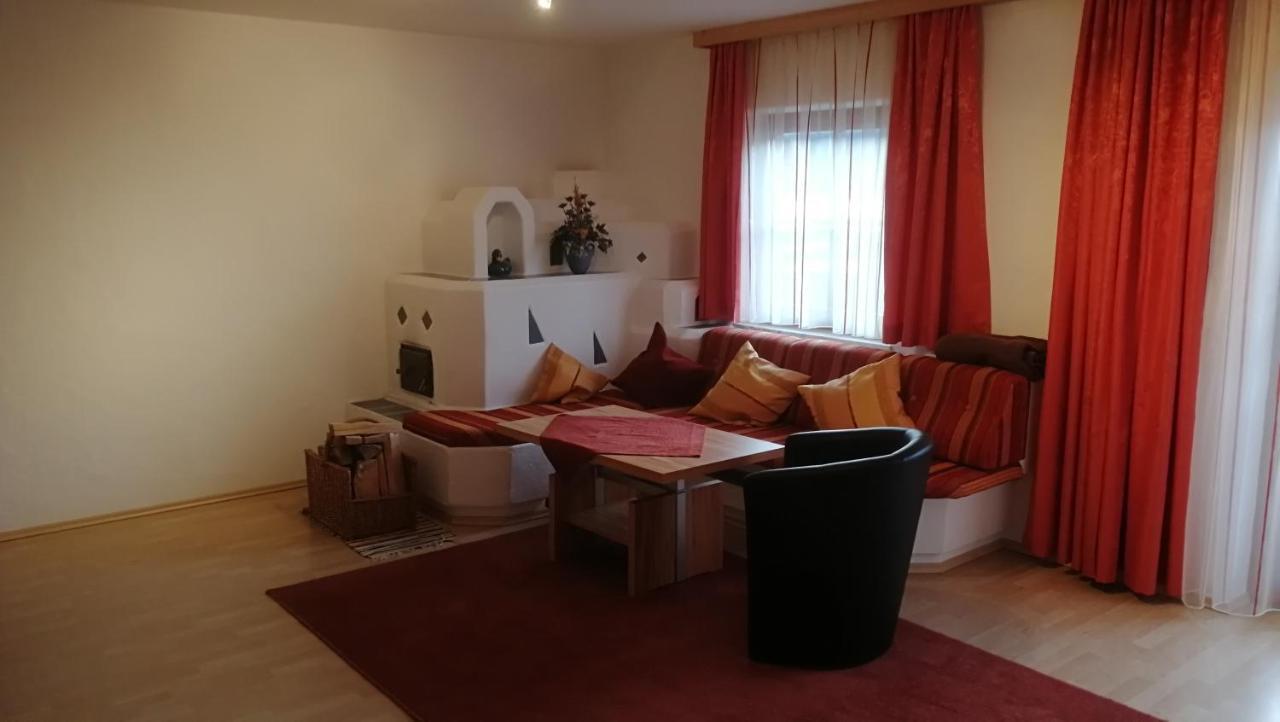 Ferienwohnung Philipp ลอยทัช ภายนอก รูปภาพ